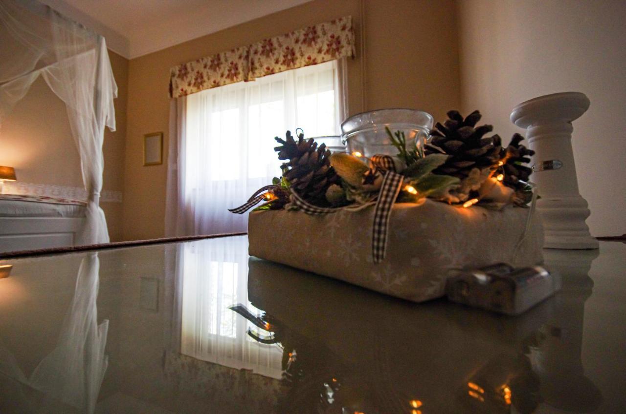 Villa Rusztika Дьюла Экстерьер фото